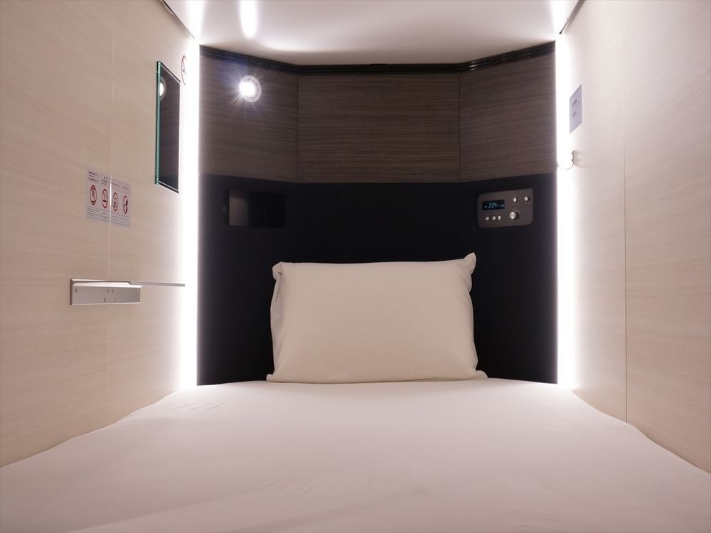 Akihabara Bay Hotel Tokyo prefektur Exteriör bild